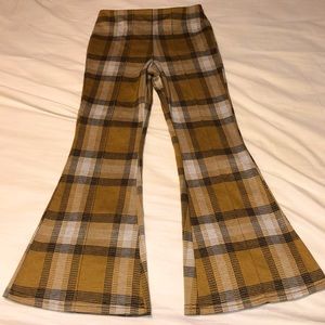 Mustard yellow checkered flared pants forever 21.